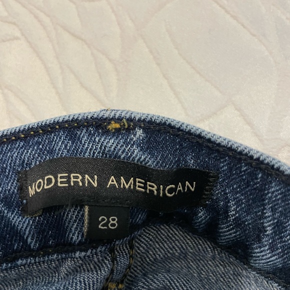 Modern American Denim Jeans – Size 28 – Premium Quality - Picture 3 of 3